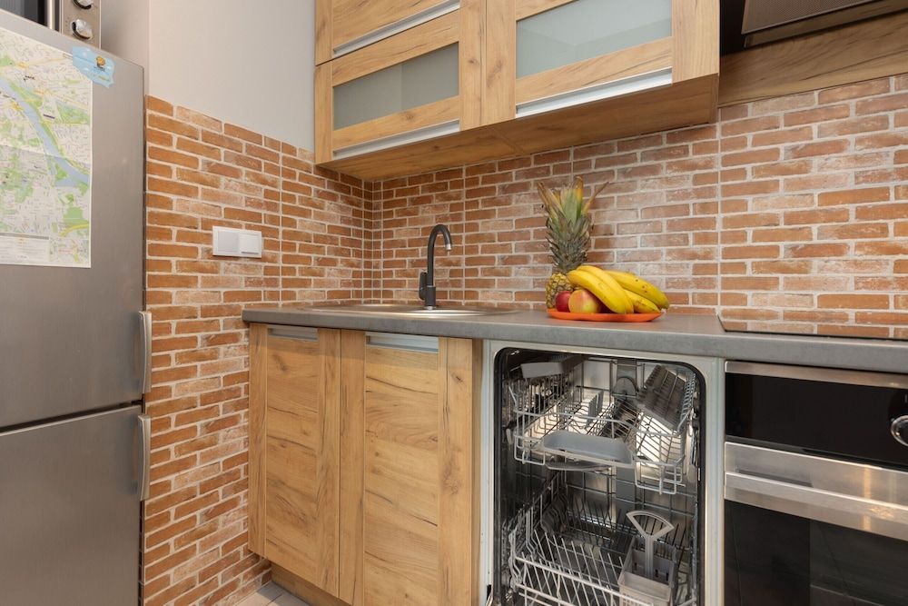 Apartment Wrzesińska Praga by Renters Apartment, 3 Bedrooms, Balcony 16