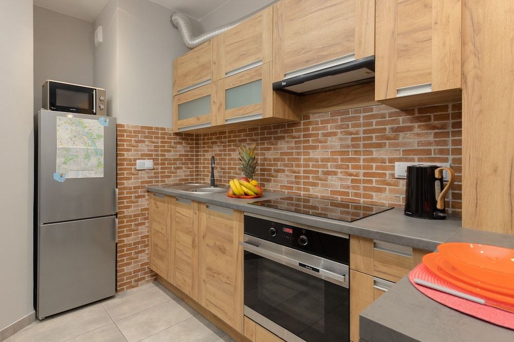 Apartment Wrzesińska Praga by Renters Apartment, 3 Bedrooms, Balcony 19