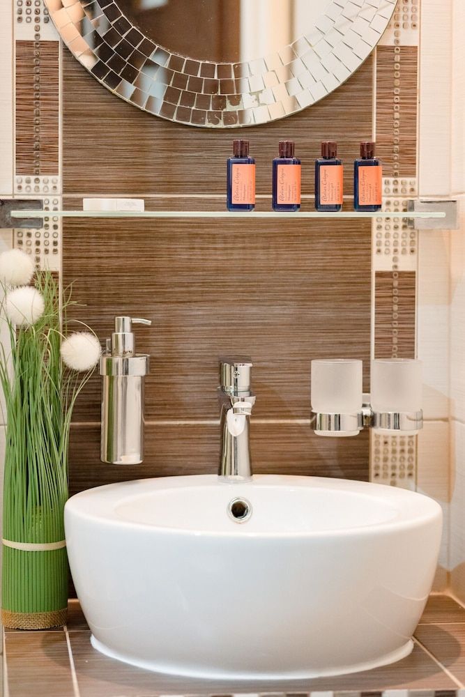 Apartment Jana Pawła II by Renters Apartment, 1 Bedroom, Kitchen 15