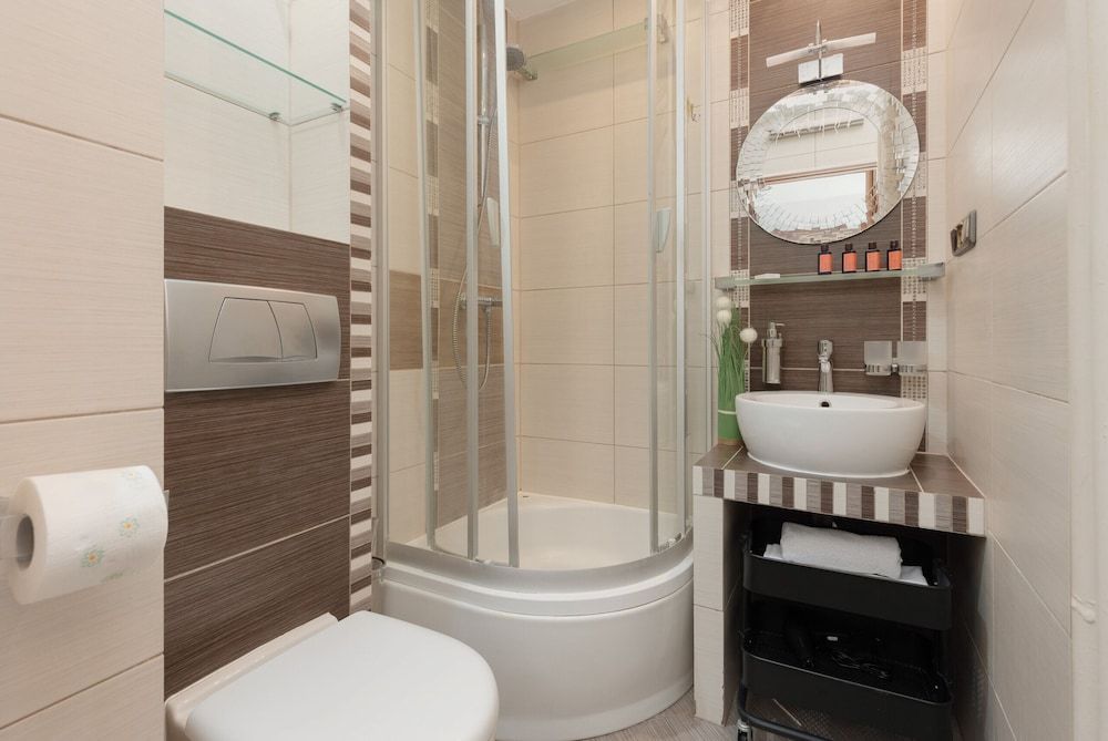 Apartment Jana Pawła II by Renters Apartment, 1 Bedroom, Kitchen 14