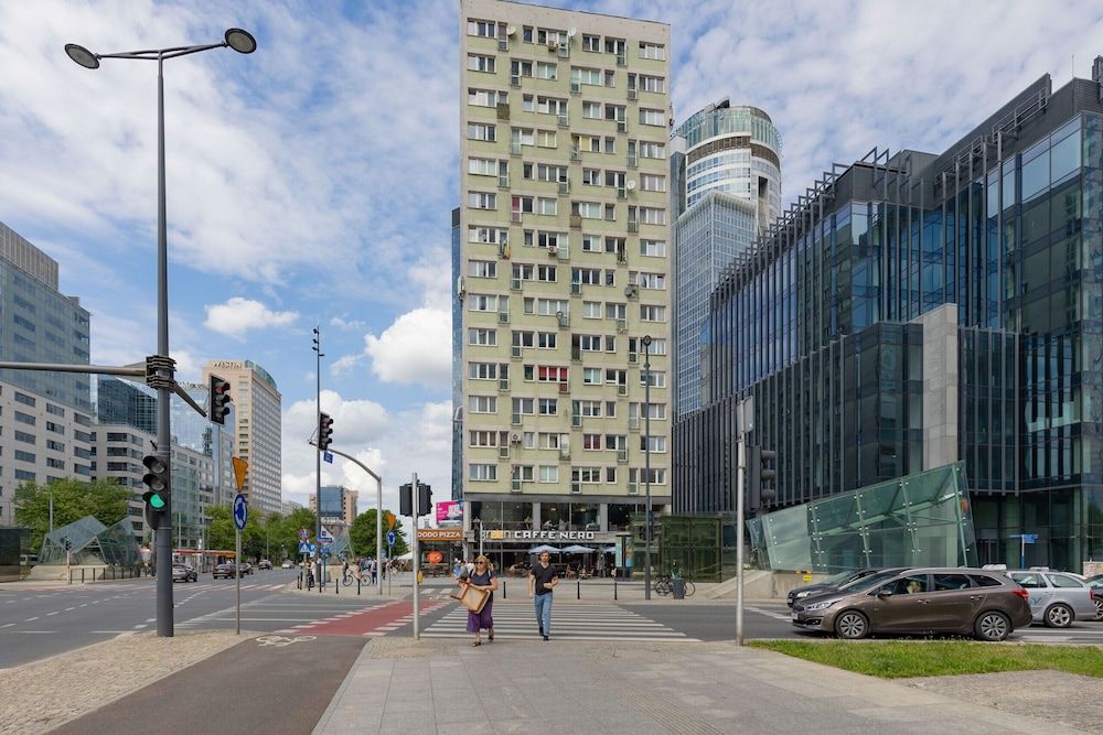 undefined Apartment Jana Pawła II by Renters 3