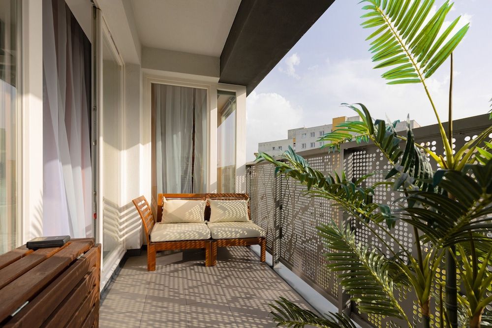 Kapelanów Armii Krajowej by Renters Apartment, 1 Bedroom, Balcony, Lakeside 21