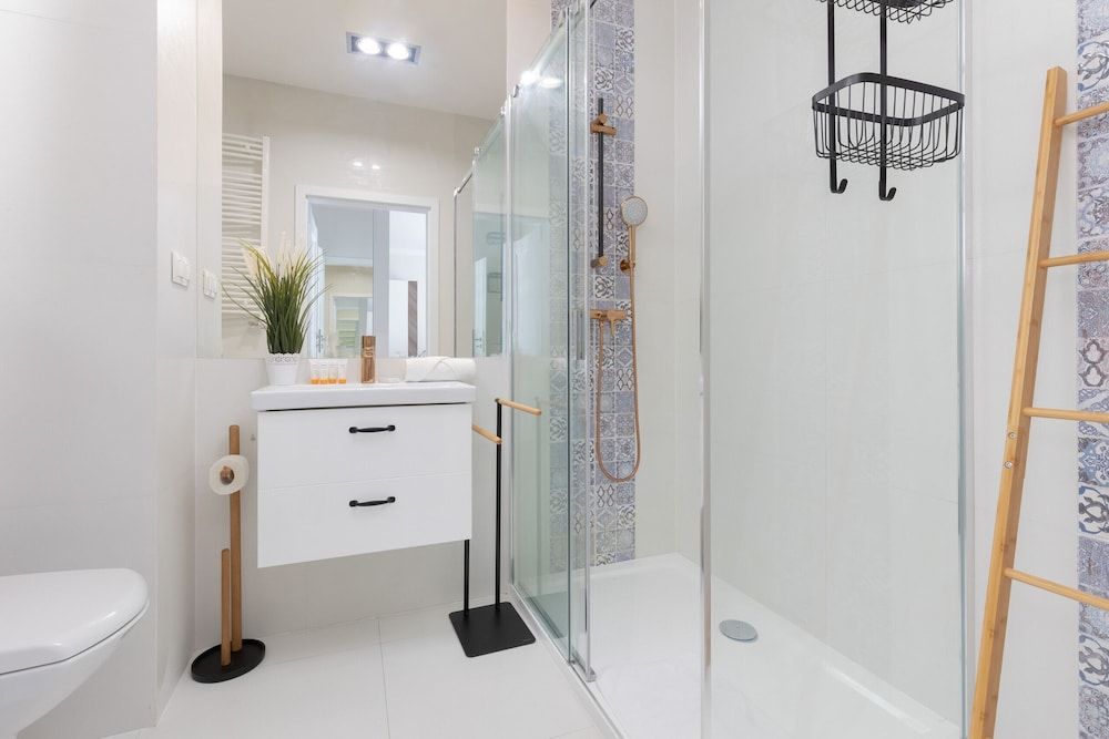 Kapelanów Armii Krajowej by Renters Apartment, 1 Bedroom, Balcony, Lakeside 22