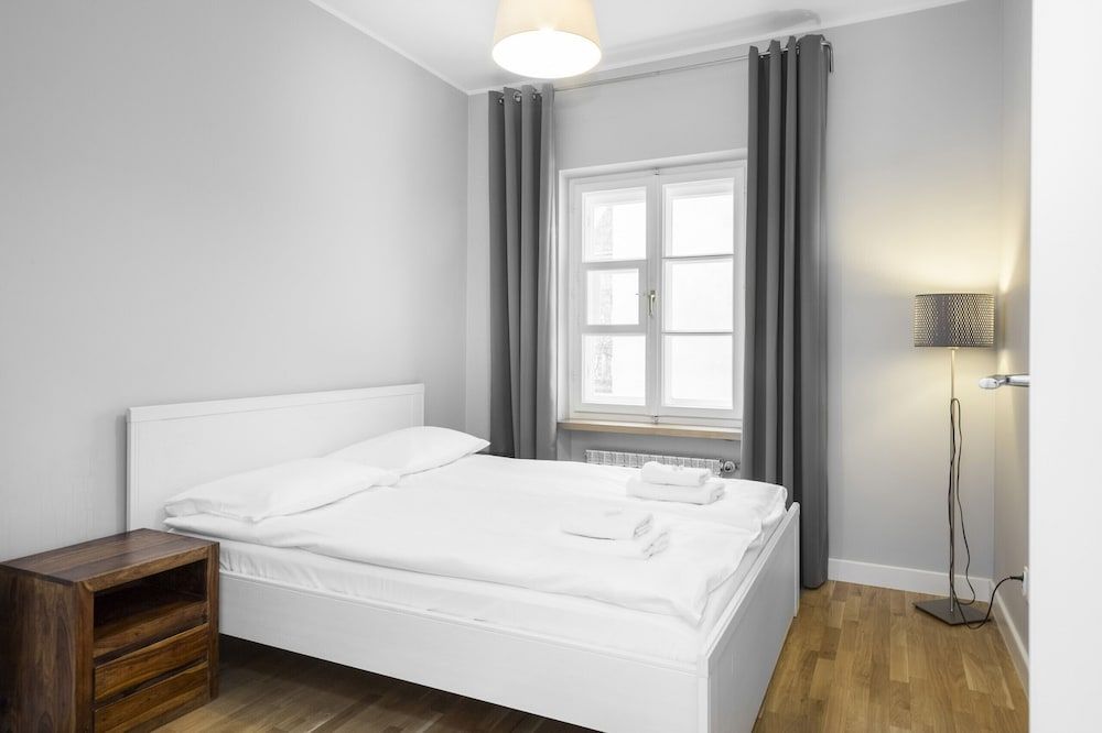 undefined Rycerska Apartments Warsaw by Renters 3