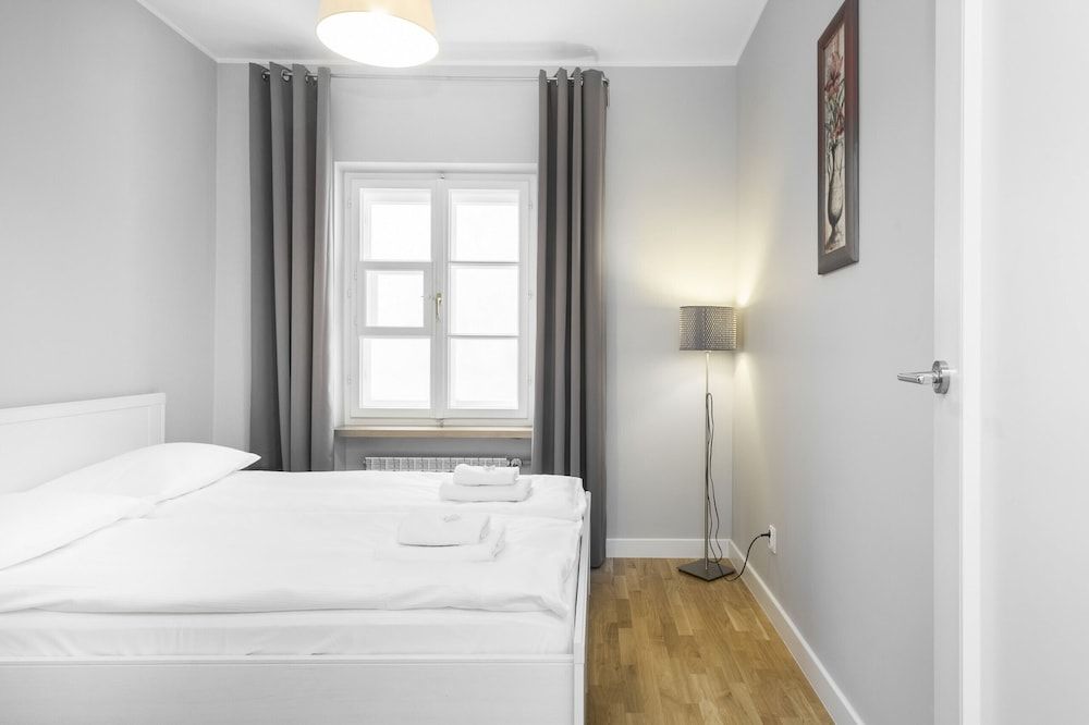 undefined Rycerska Apartments Warsaw by Renters 4