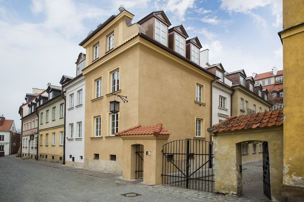 undefined Rycerska Apartments Warsaw by Renters 2