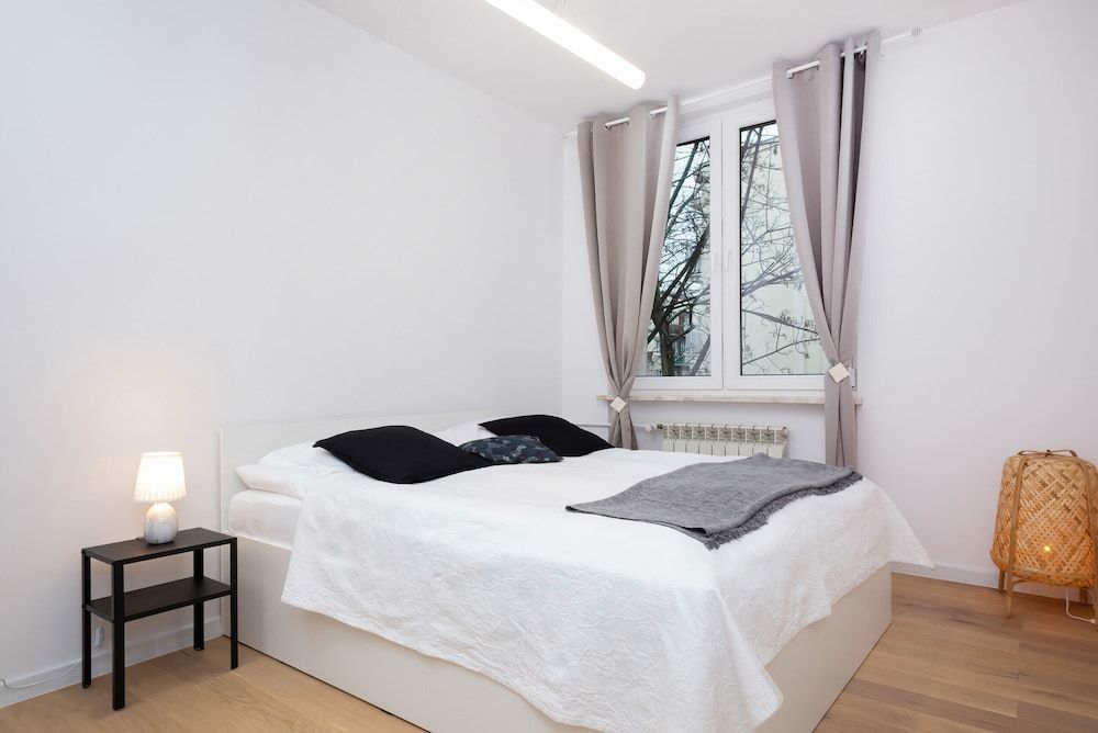 undefined Stępińska Apartment Warszawa by Renters 2