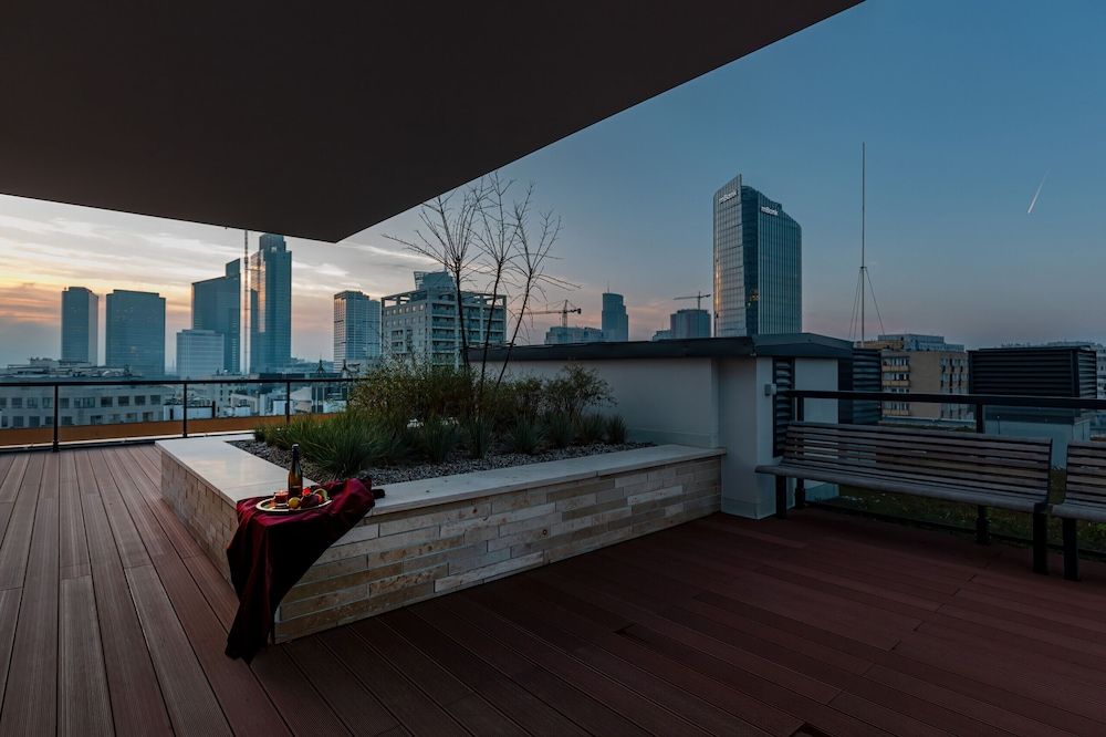 Warsaw Sienna Apartments by Renters Apartment, 1 Bedroom, Balcony 26