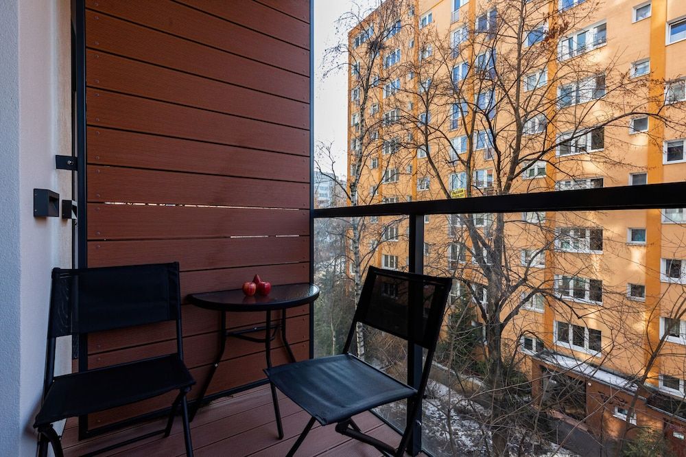 Warsaw Sienna Apartments by Renters Apartment, 1 Bedroom, Balcony 34