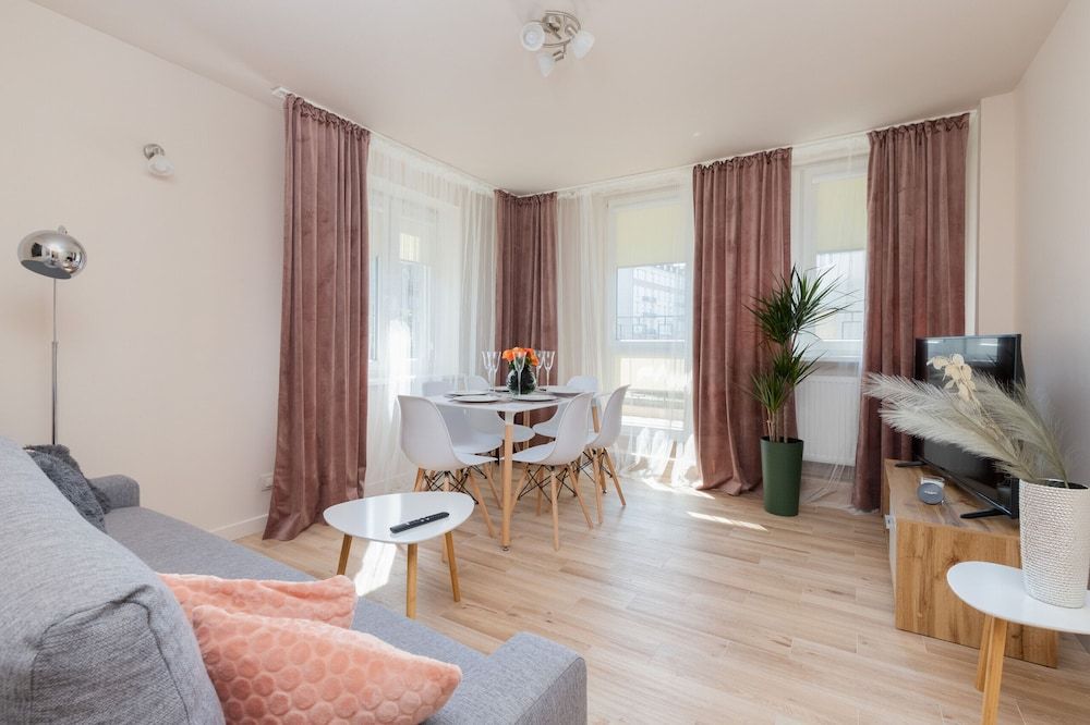 Apartment Rejtana Warszawa by Renters Apartment, 2 Bedrooms, 2 Bathrooms 23