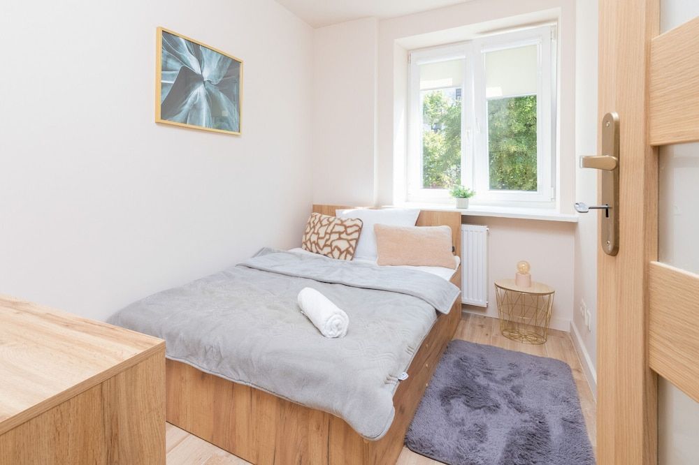 Apartment Rejtana Warszawa by Renters Apartment, 2 Bedrooms, 2 Bathrooms 10