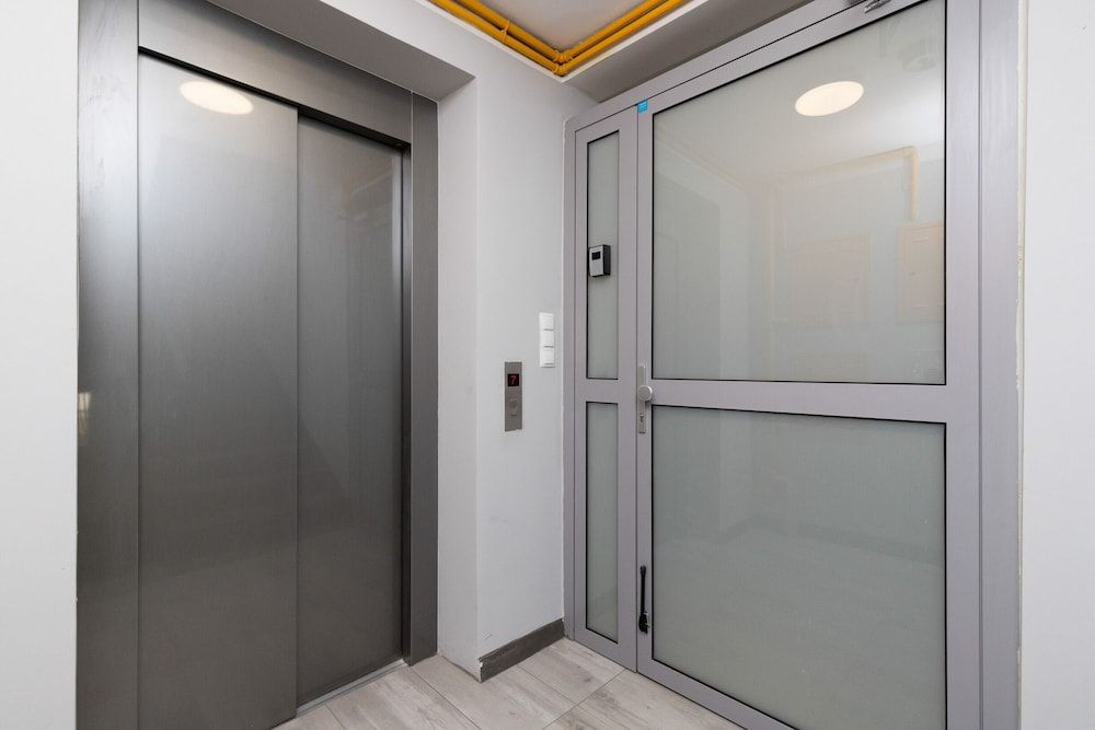 undefined Apartment Rejtana Warszawa by Renters 5