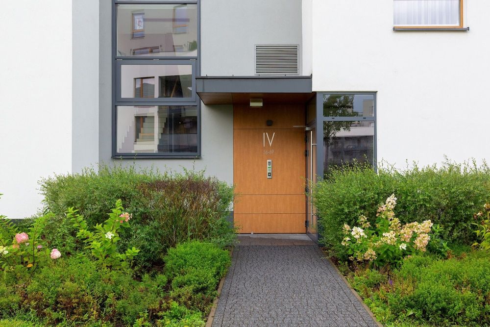 undefined Modern Apartment Warsaw by Renters 7