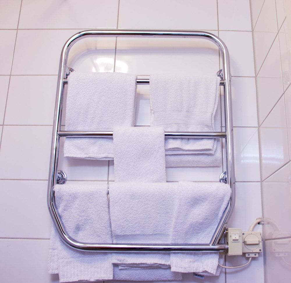 Euroway Hotel M&M AB Quadruple Room 14