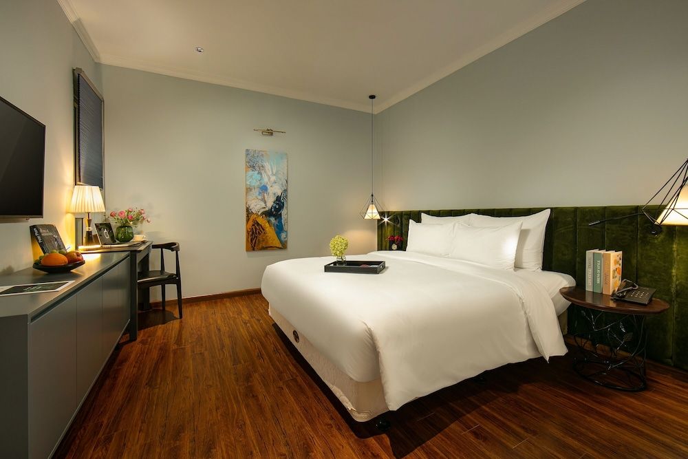 Superior Room, No Windows