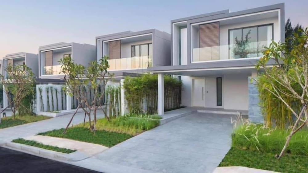 undefined The Point Resort - Golf View Villa 6