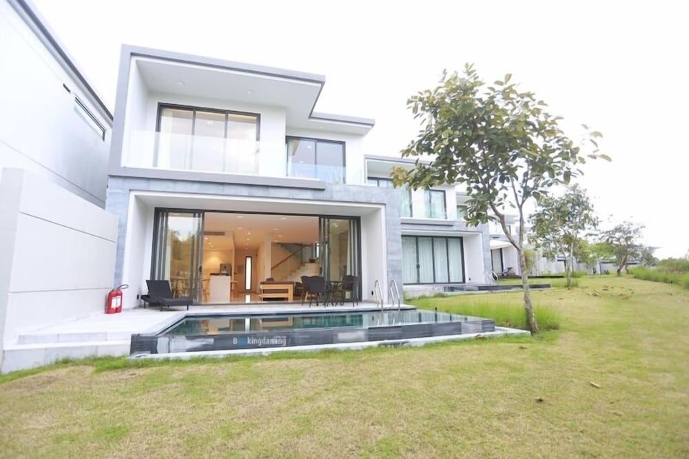 undefined The Point Resort - Golf View Villa 5