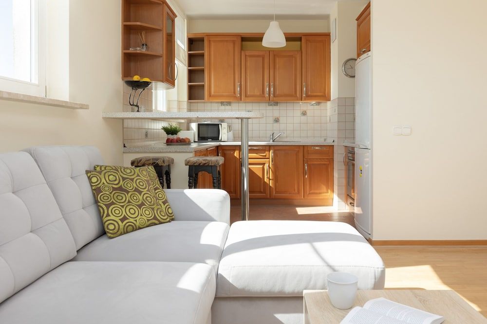 undefined Belgradzka Apartment Warsaw by Renters 6