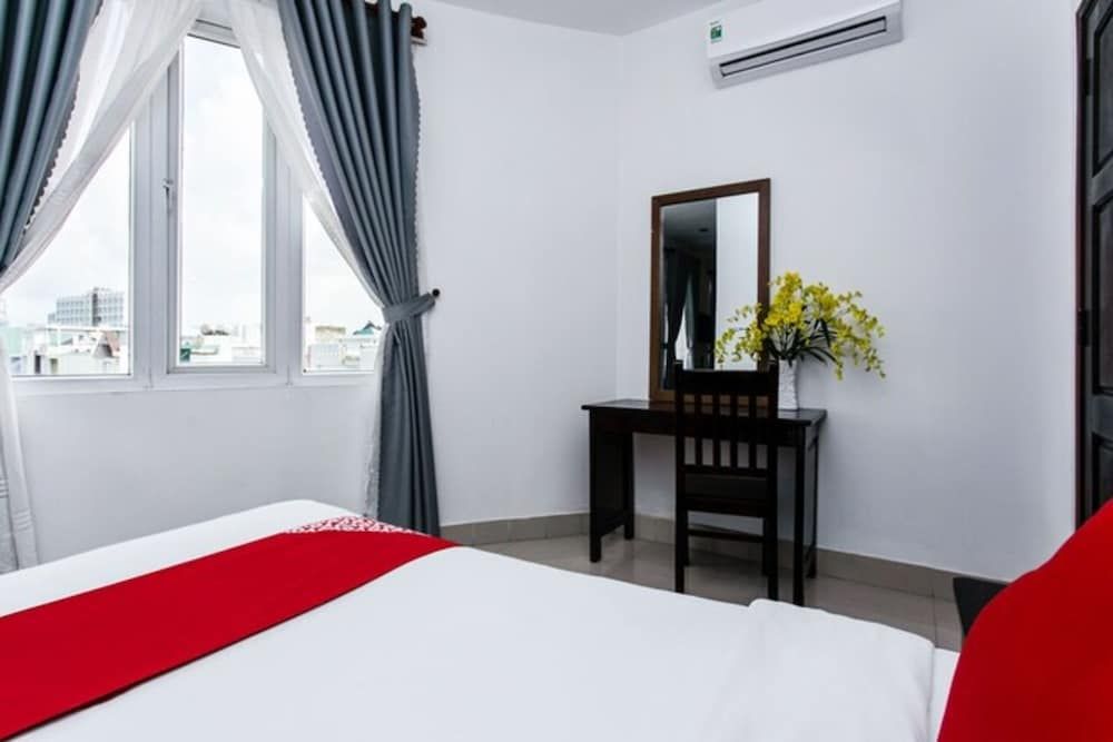 SKY APARTMENT & HOTEL Double Room 2
