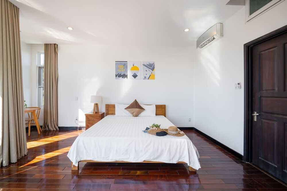 undefined T P Pool Villa 7