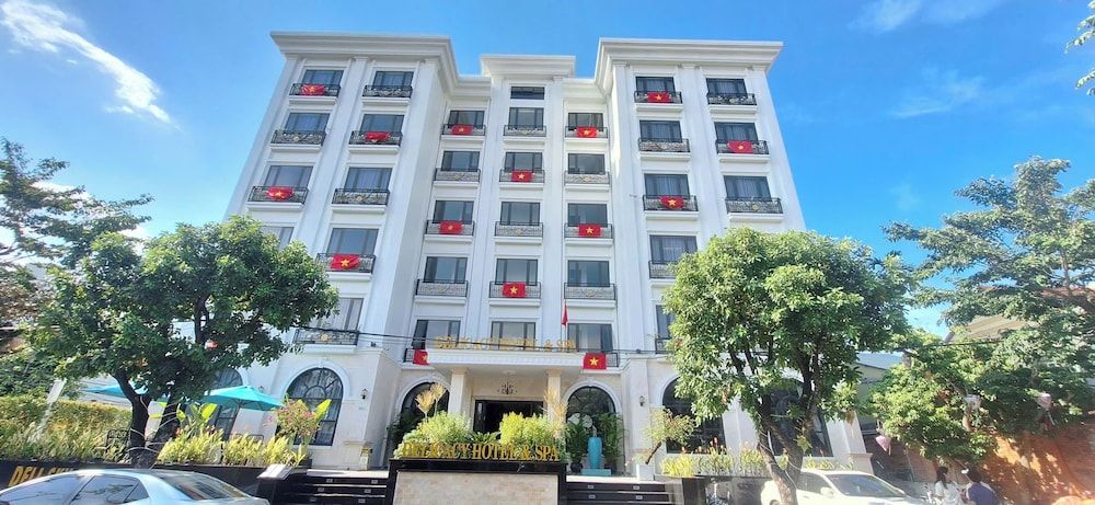 undefined Hoi An Delicacy Hotel & Spa 8