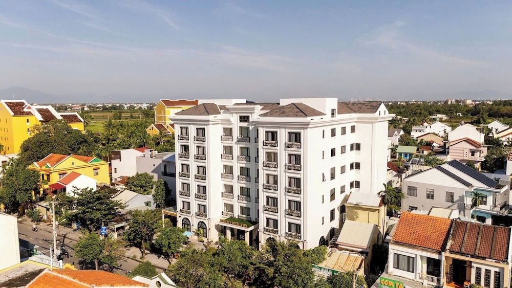 undefined Hoi An Delicacy Hotel & Spa 10