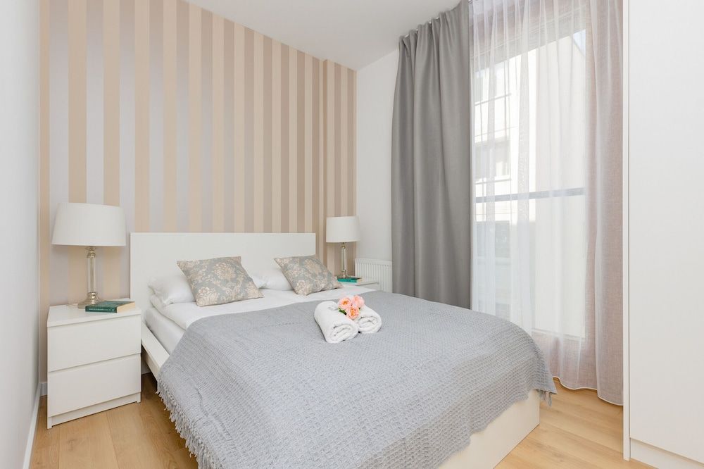 undefined Warsaw Bonifraterska by Renters 10