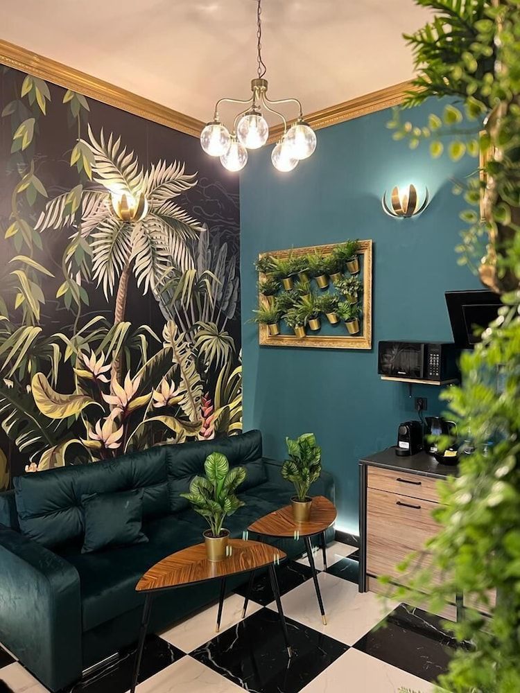 Exclusive Studio Suite