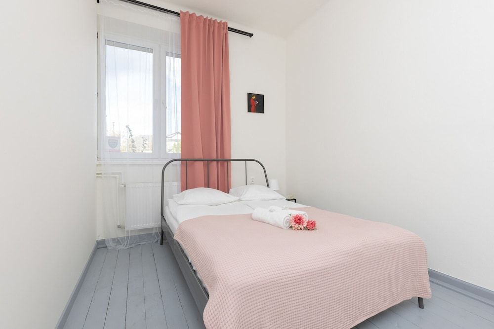 undefined Apartment Aleja Wilanowska by Renters 4