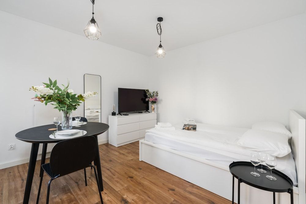 Studio, Kitchen