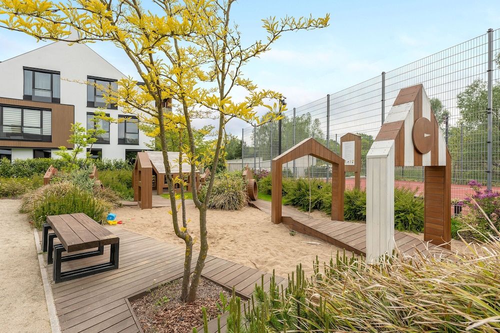 undefined Lion Apartments - Botanica 7