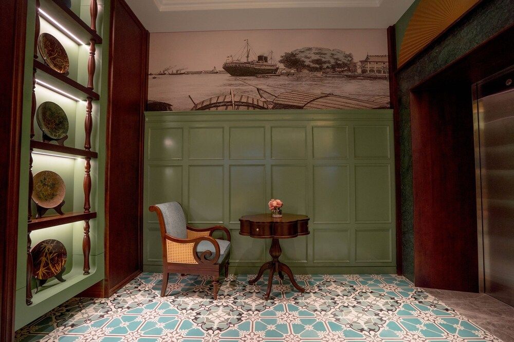 undefined Regal Collection House 5