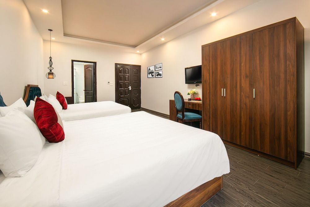 undefined La Renta Premmier Hotel and Spa 8