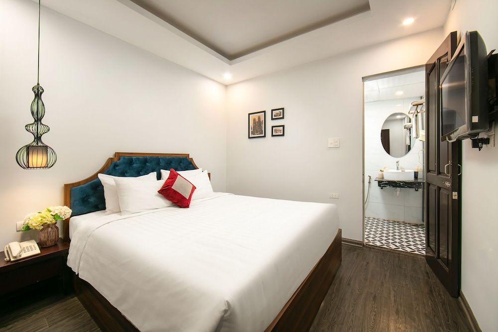 undefined La Renta Premmier Hotel and Spa 2