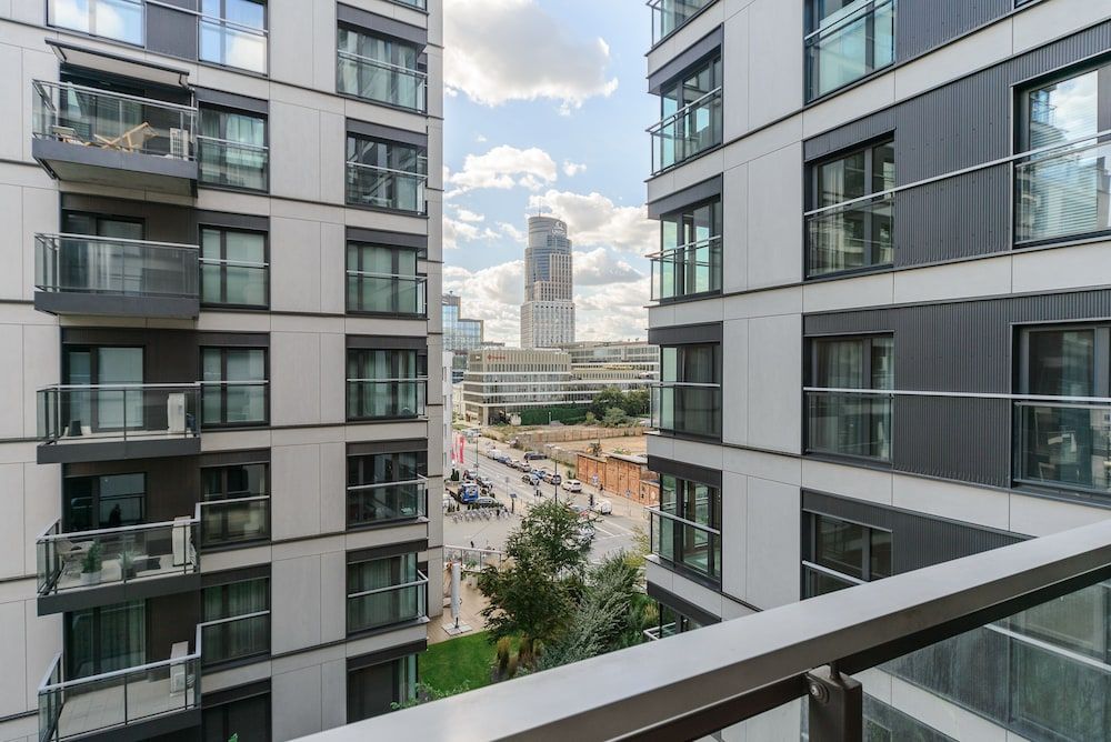 Lumina cozy apartament in Warsaw Deluxe Apartment 9