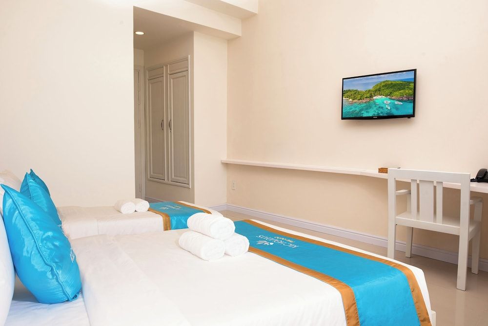 undefined KLC Holidays Phu Quoc Hotel 9