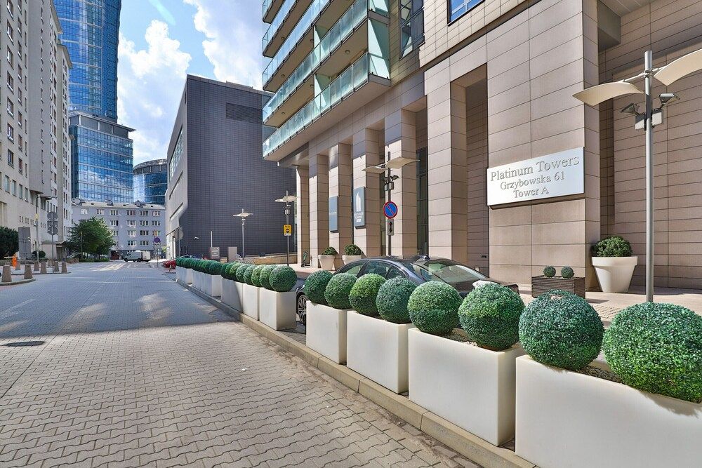 undefined Platinum Towers Grzybowska by Renters 2