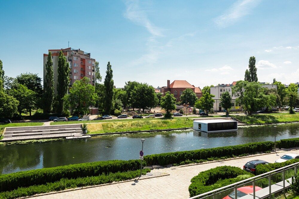 Flatbook City Center SPA Apartments Family Apartment, 1 Bedroom, Balcony, River View 4