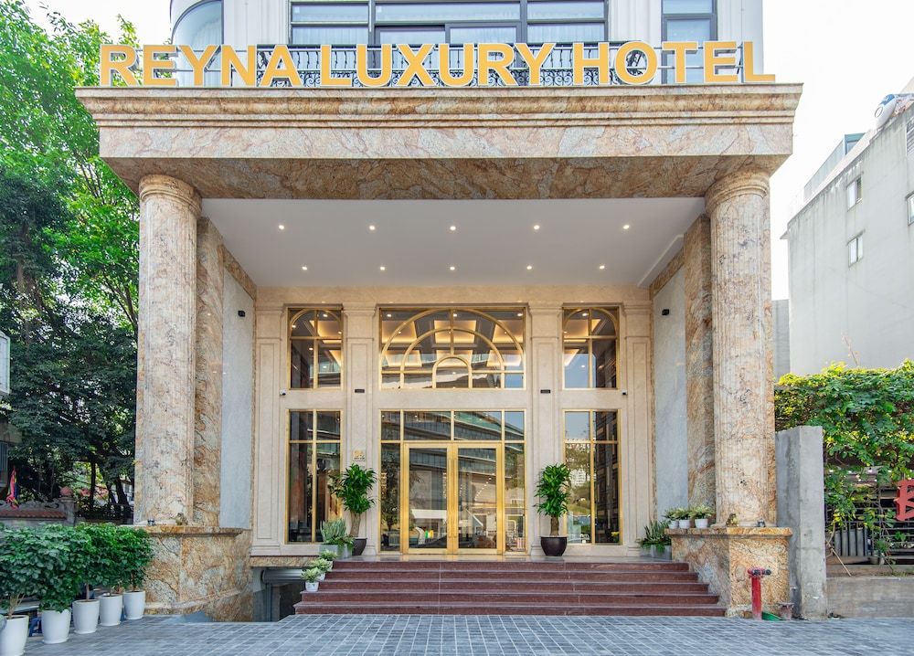 undefined Reyna Luxury Hotel 2