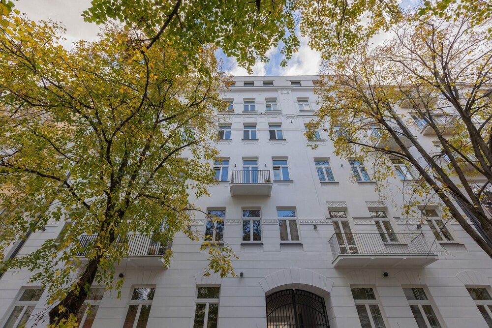 undefined Warsaw Radna Apartment by Renters 3