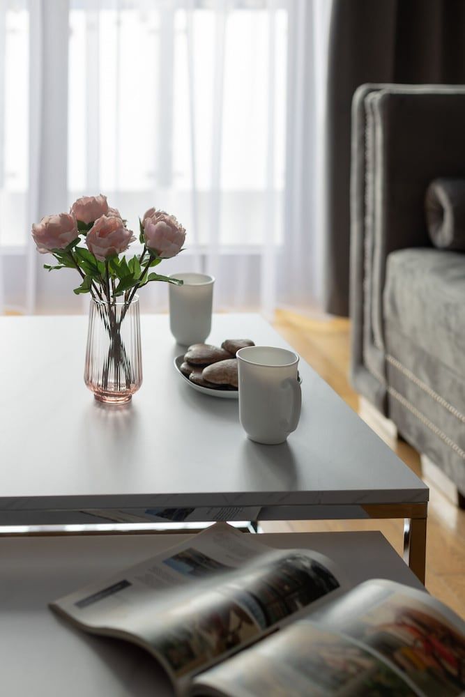 Apartment Wilanów by Renters Prestige Apartment, 1 Bedroom, Balcony 15