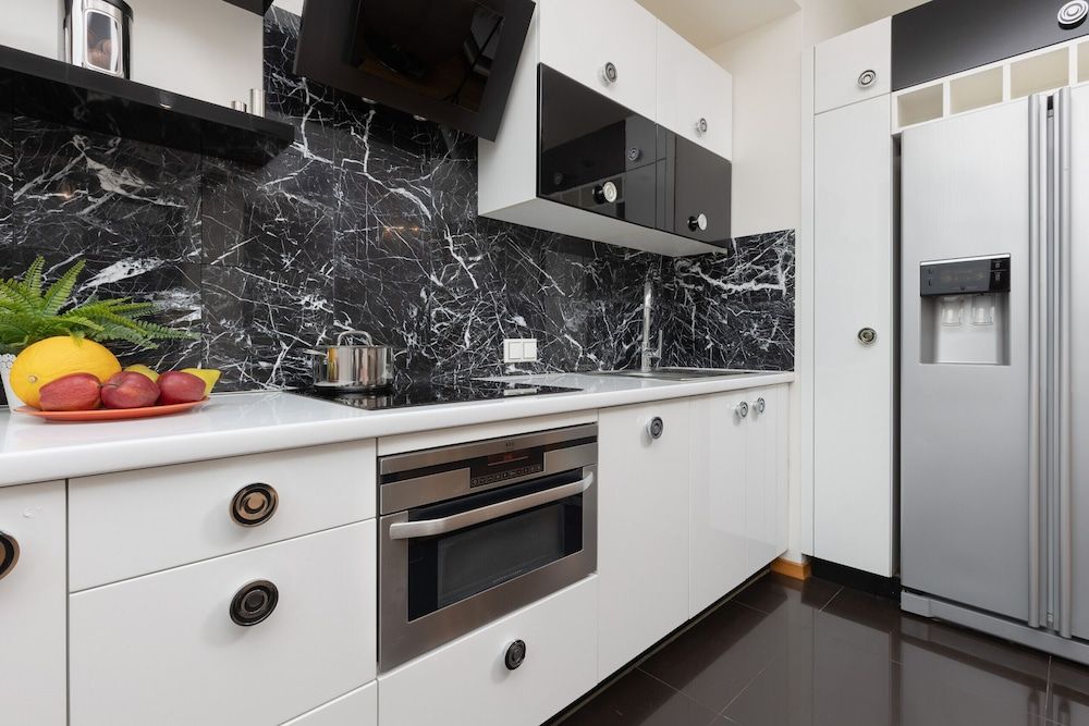 undefined Warsaw Apartment With Parking by Renters 8