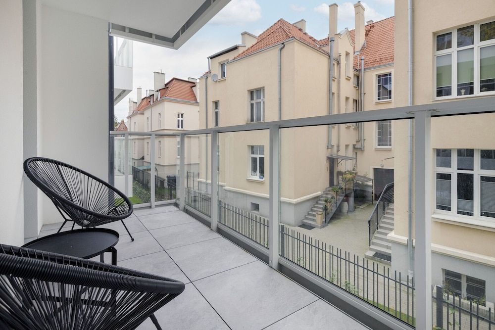 undefined Gdańsk Apartment Vespa by Renters 4