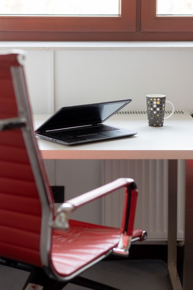 undefined Warsaw Riverside Apartment by Renters 4