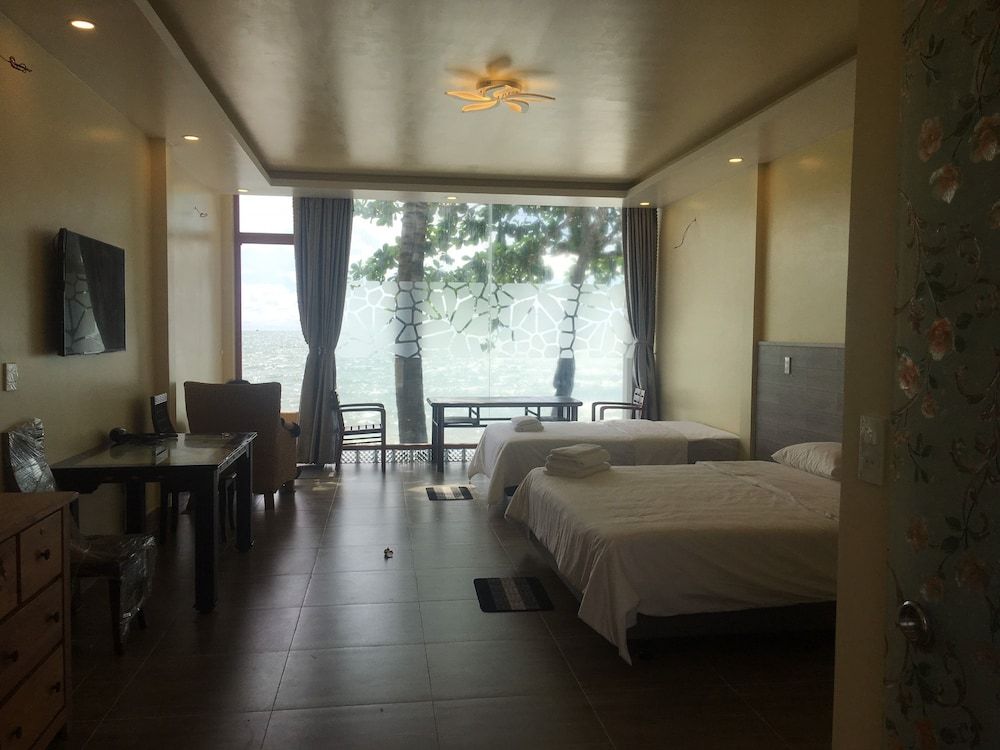 Phu Quoc Harbour View Villa Superior Quadruple Room, Ocean View, Sea Facing 6