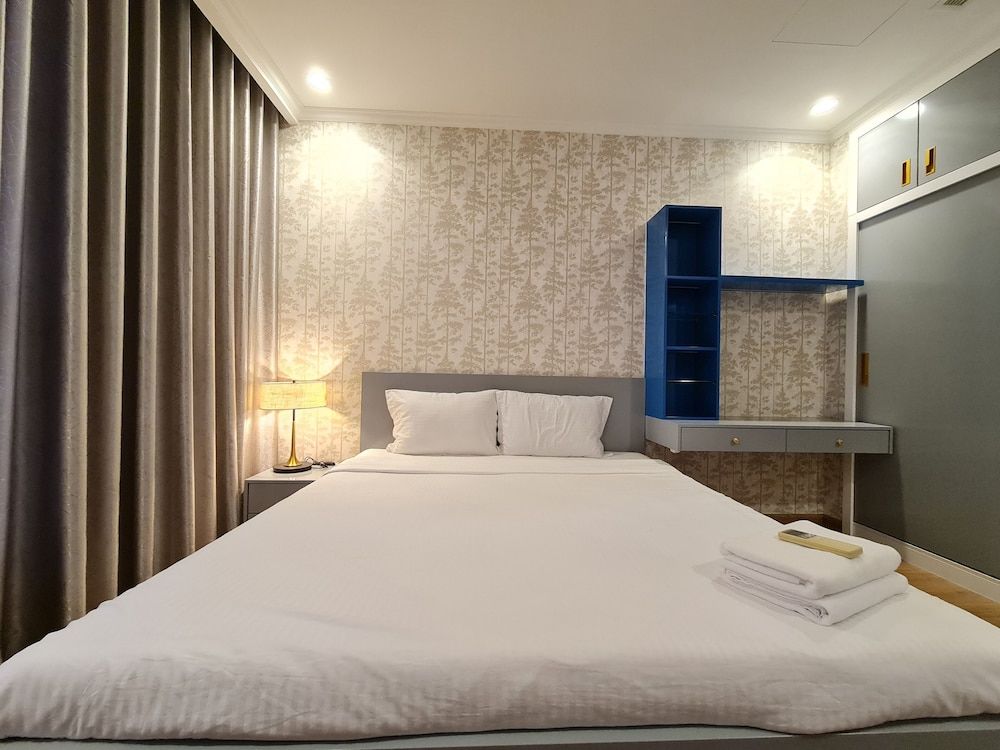 Vinhome Central Park Canh Apartment Executive Apartment 5