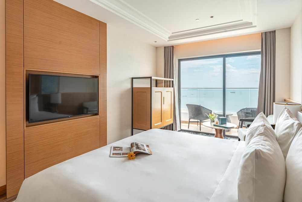 Grand Hyams Hotel - Quy Nhon Beach Premium Oceanview Twn 7