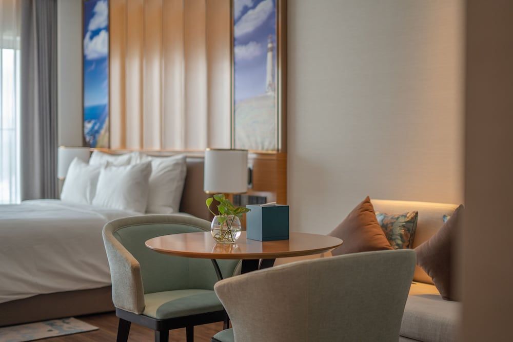 Grand Hyams Hotel - Quy Nhon Beach Two-bedroom Family Oceanview 14