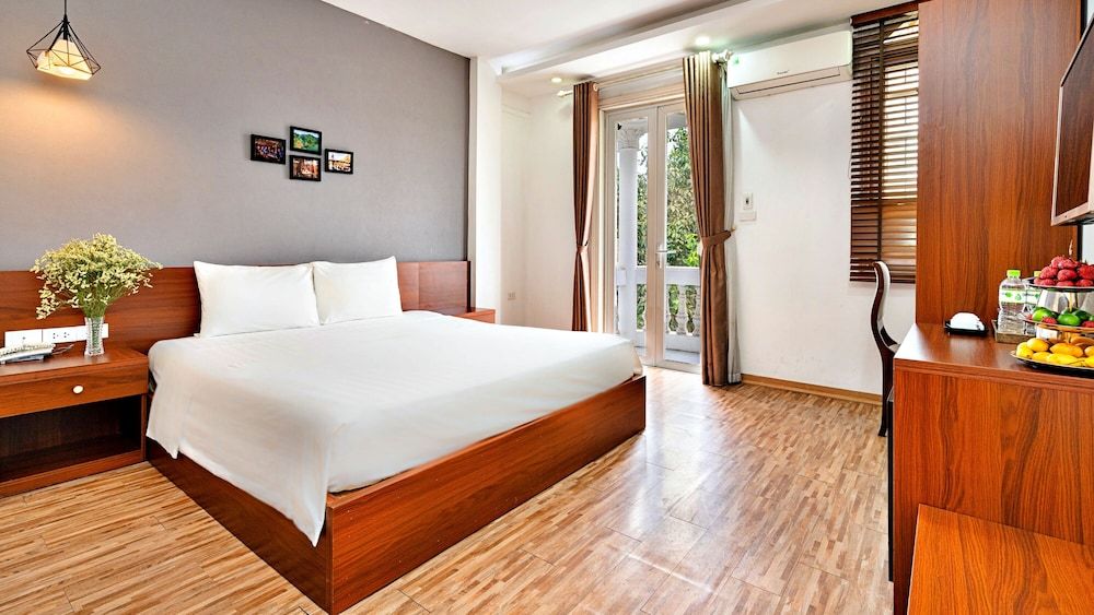 undefined S79 Ami Hotel