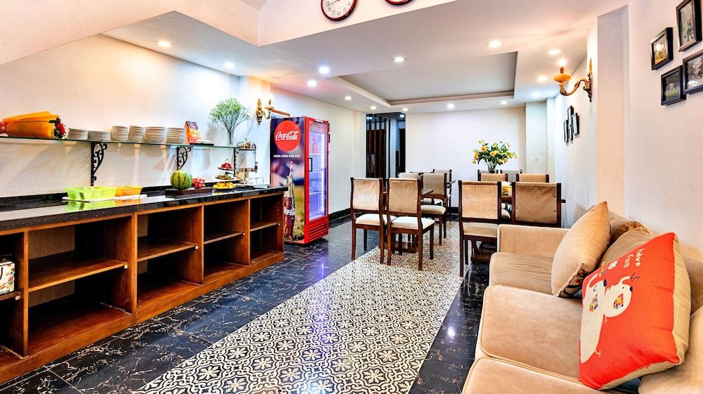 undefined S79 Ami Hotel 8